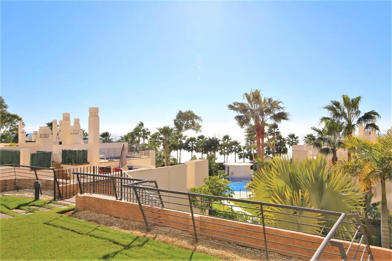 Estepona East Apartment Mia